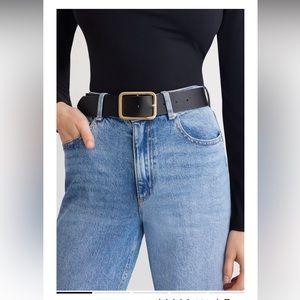 Rounded Square Buckle Belt